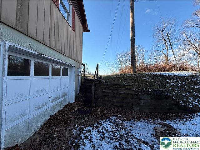 530 old main Street, Lehigh Twp, PA 18088