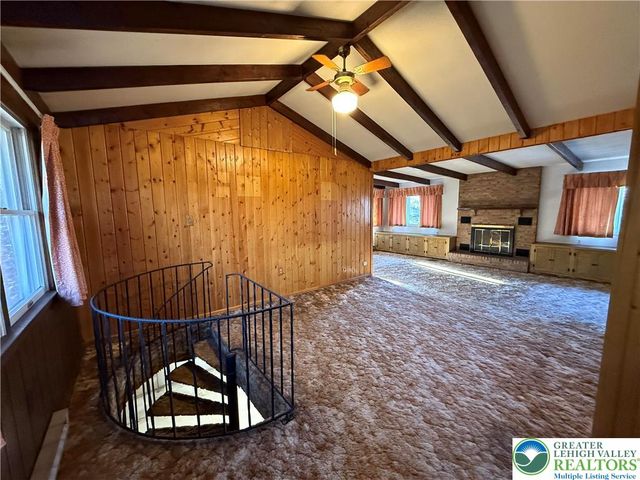 530 old main Street, Lehigh Twp, PA 18088