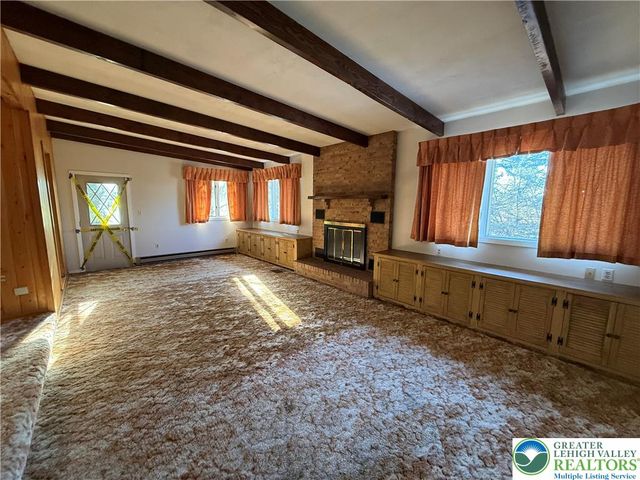 530 old main Street, Lehigh Twp, PA 18088