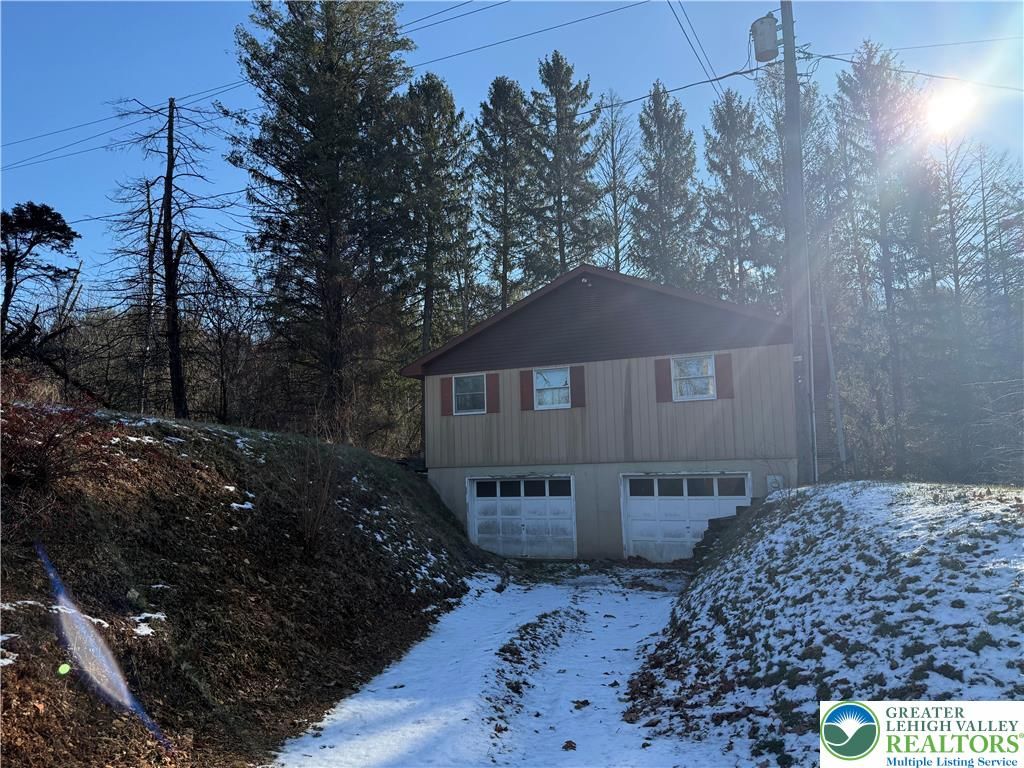 530 old main Street, Lehigh Twp, PA 18088