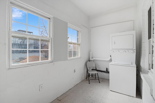 2911 W Belden Avenue 2, Chicago, IL 60647