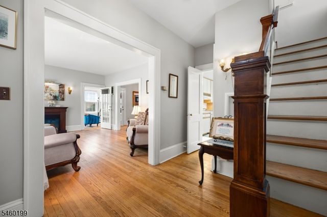18 Chestnut St, Boonton Town, NJ 07005