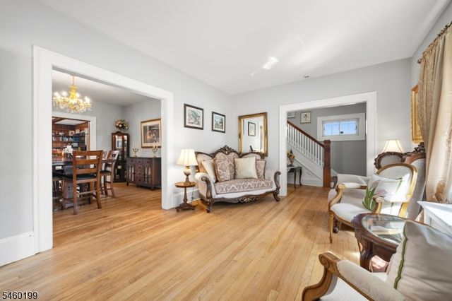 18 Chestnut St, Boonton Town, NJ 07005