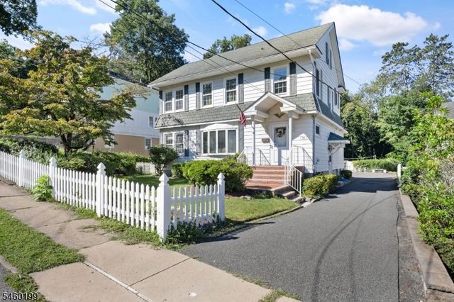 18 Chestnut St, Boonton Town, NJ 07005