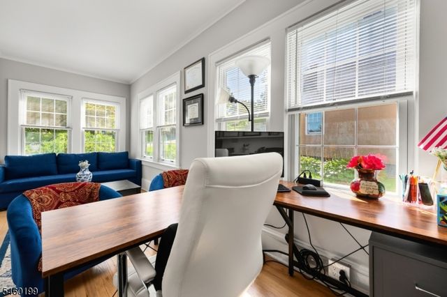 18 Chestnut St, Boonton Town, NJ 07005