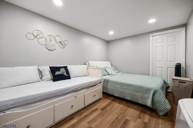 18 Chestnut St, Boonton Town, NJ 07005