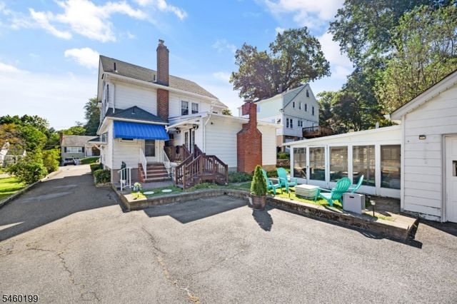 18 Chestnut St, Boonton Town, NJ 07005