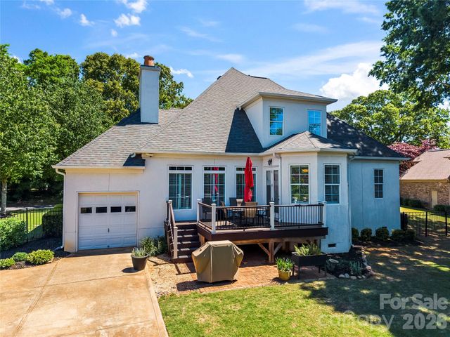 2378 Woodridge Drive, Fort Mill, SC 29715