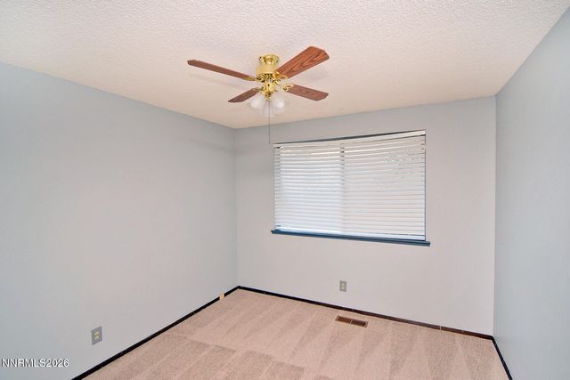 1465 Winterwood Avenue, Sparks, NV 89434