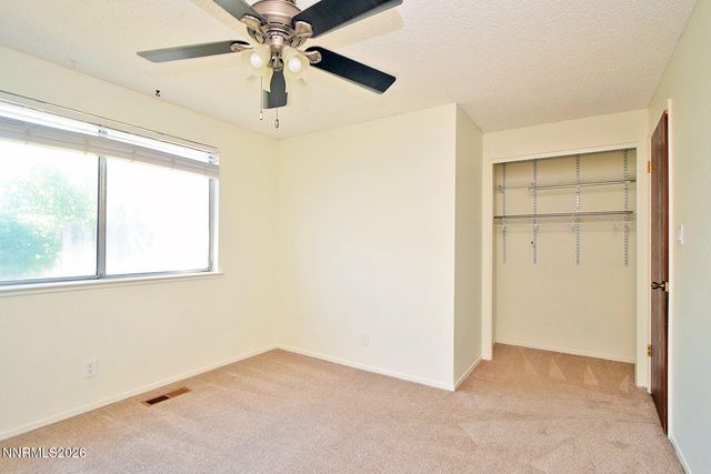 1465 Winterwood Avenue, Sparks, NV 89434