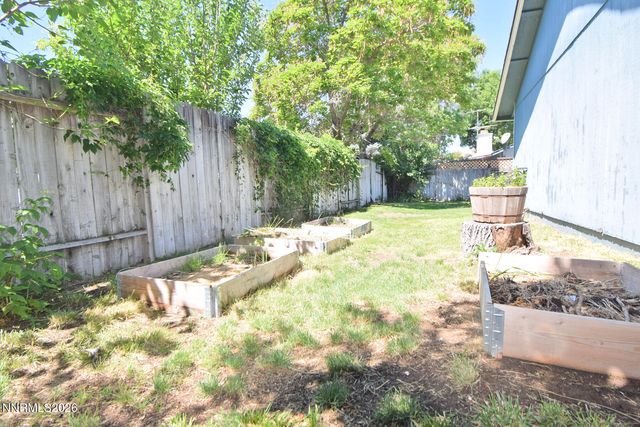 1465 Winterwood Avenue, Sparks, NV 89434