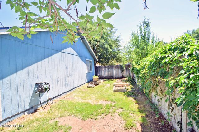 1465 Winterwood Avenue, Sparks, NV 89434