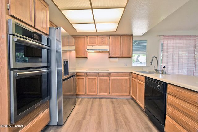 1465 Winterwood Avenue, Sparks, NV 89434