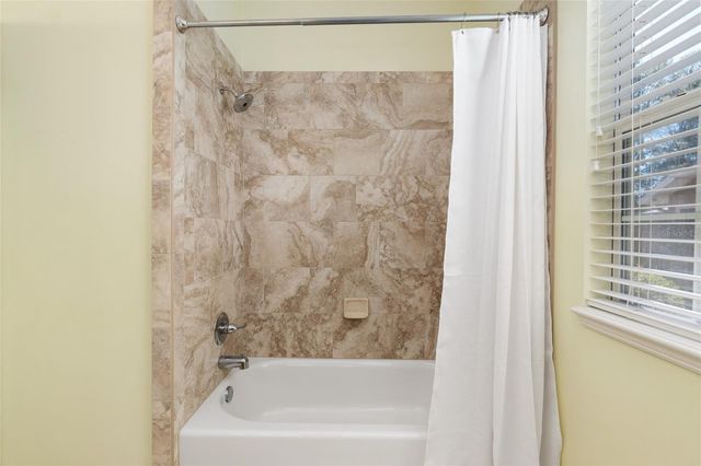 8031 SW 72ND PLACE, Gainesville, FL 32608