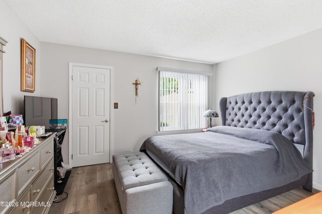 62 Wycoff Way E 62, East Brunswick, NJ 08816