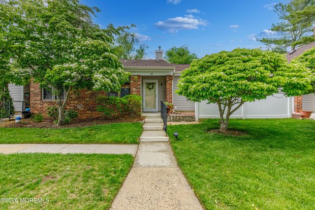 62 Wycoff Way E 62, East Brunswick, NJ 08816