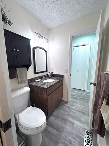 11 Lindsay Ln, Hot Springs Village, AR 71909