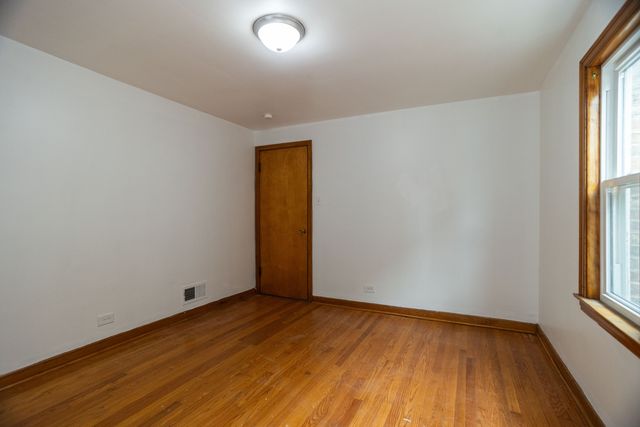 1828 S 50th Court, Cicero, IL 60804