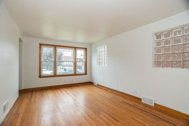 1828 S 50th Court, Cicero, IL 60804