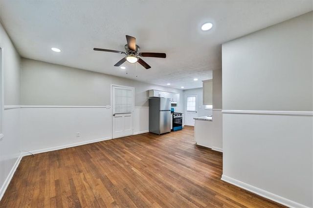 1076 Vonda Lane SW 1076, Mableton, GA 30126