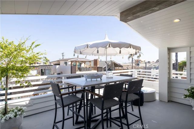 121 41st, Newport Beach, CA 92663