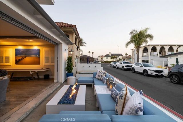 121 41st, Newport Beach, CA 92663