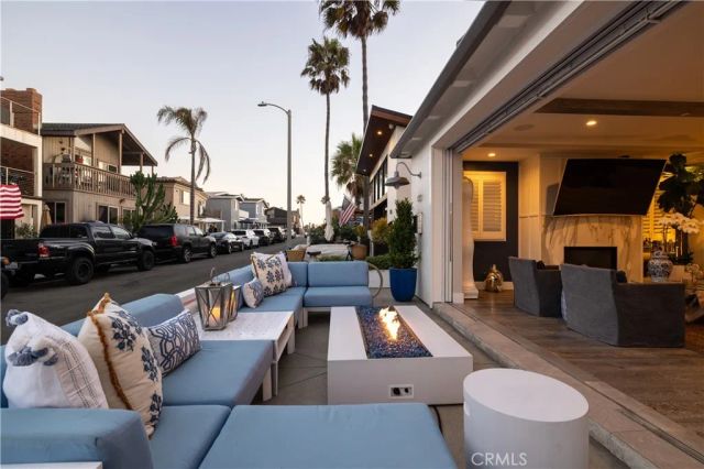 121 41st, Newport Beach, CA 92663