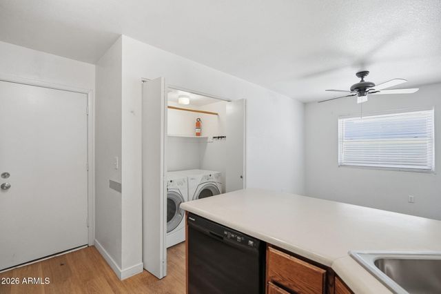 1915 S 39TH Street 48, Mesa, AZ 85206