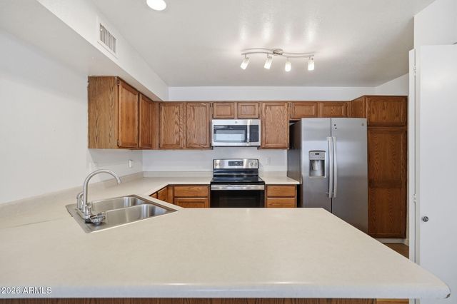 1915 S 39TH Street 48, Mesa, AZ 85206
