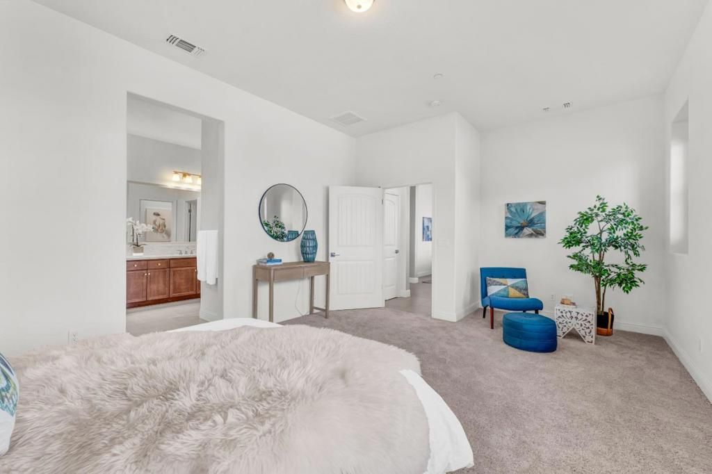 Image 18 of property listing at 482 Lassen Way, Marina, CA 93933