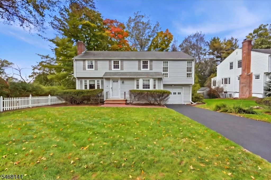 5 Mckinley Ave, West Caldwell Twp., NJ 07006 — exterior