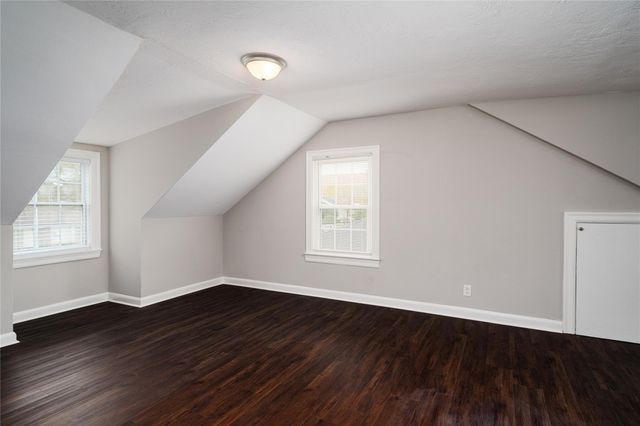 3711 Eagle Street, Houston, TX 77004