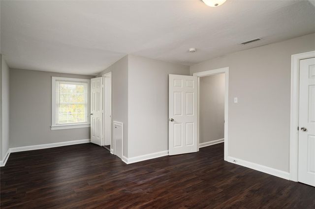 3711 Eagle Street, Houston, TX 77004
