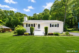 47 Colony Road, Seymour, CT 06483