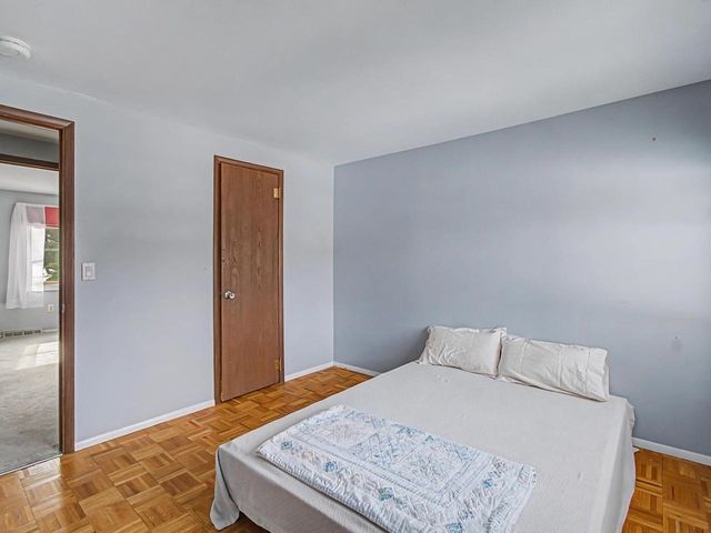 63 Fairmont Place, Burlington, VT 05408