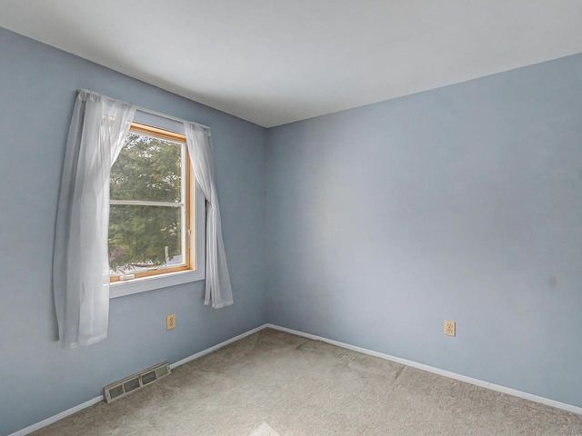 63 Fairmont Place, Burlington, VT 05408
