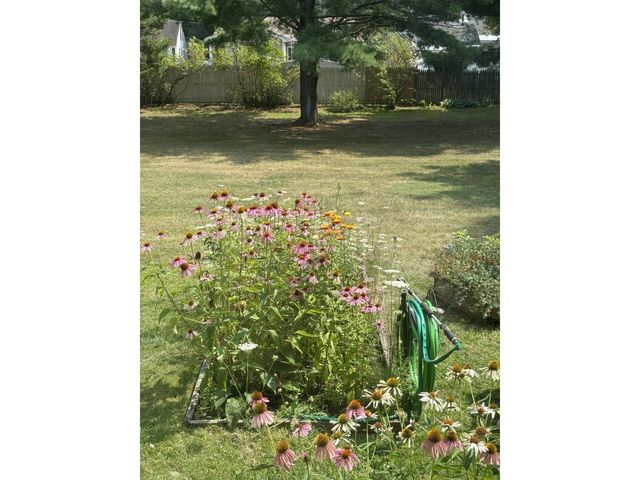 63 Fairmont Place, Burlington, VT 05408