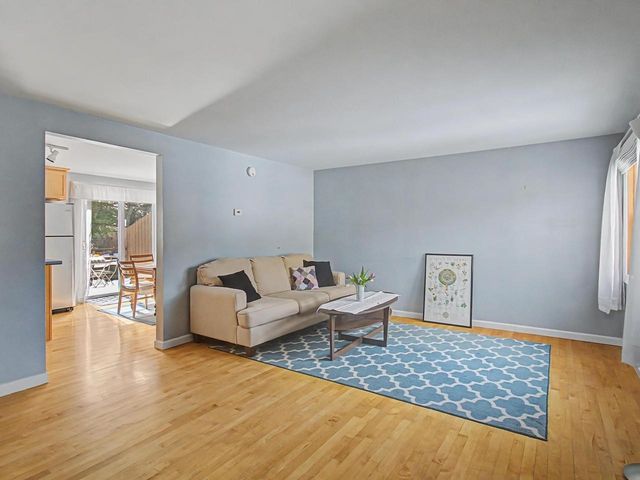 63 Fairmont Place, Burlington, VT 05408