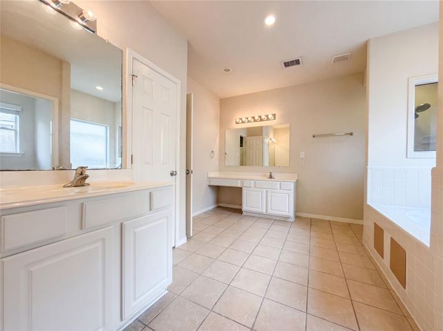 7711 Chadbourne Trace Court, Richmond, TX 77407