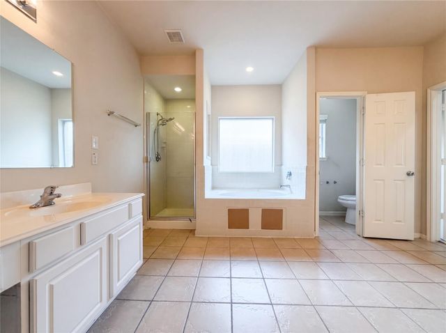 7711 Chadbourne Trace Court, Richmond, TX 77407