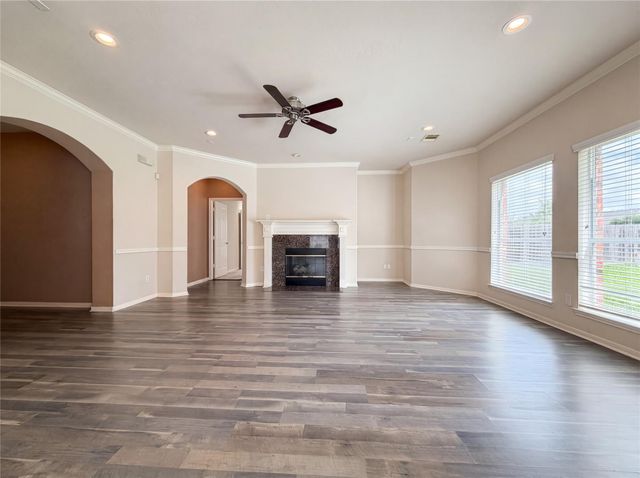 7711 Chadbourne Trace Court, Richmond, TX 77407