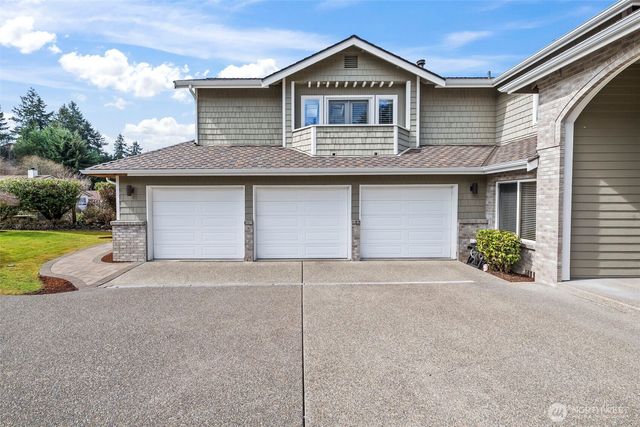 2839 Chambers Bay Drive, Steilacoom, WA 98388
