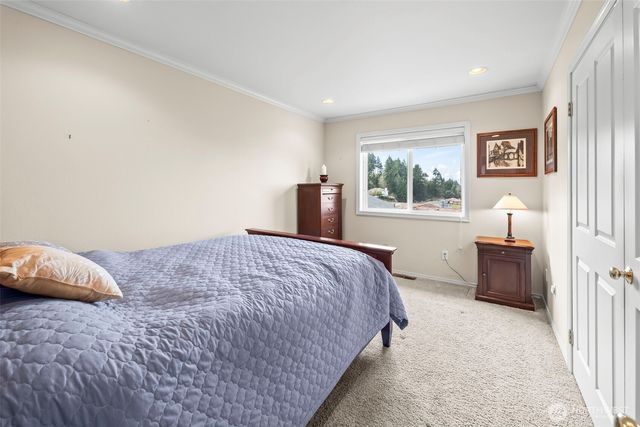 2839 Chambers Bay Drive, Steilacoom, WA 98388