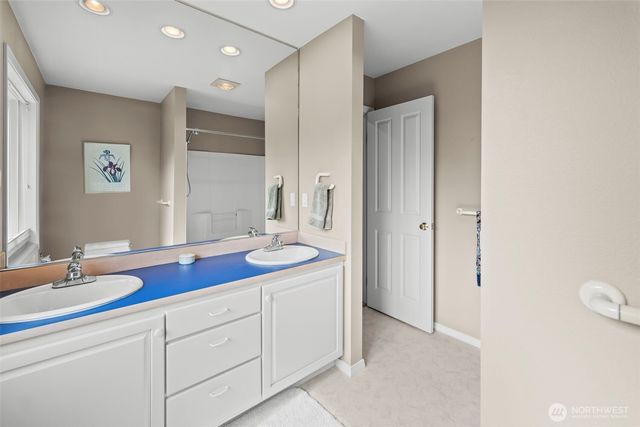 2839 Chambers Bay Drive, Steilacoom, WA 98388