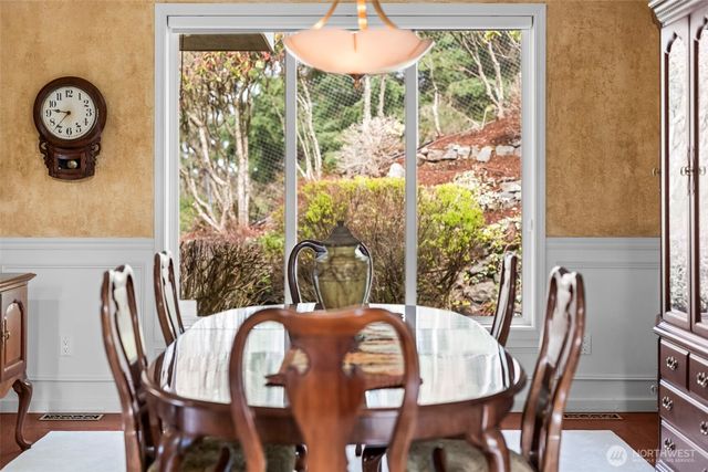 2839 Chambers Bay Drive, Steilacoom, WA 98388