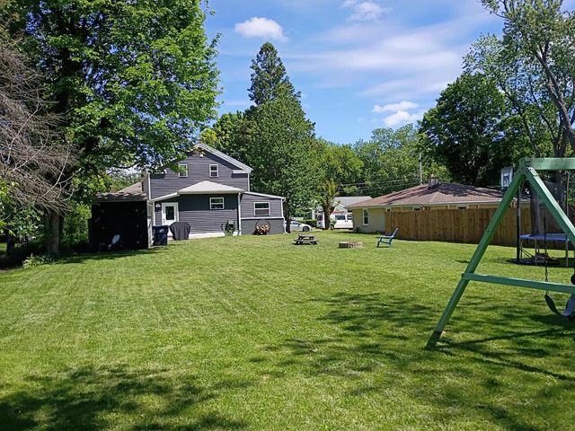 16 N Adams STREET, Elkhorn, WI 53121