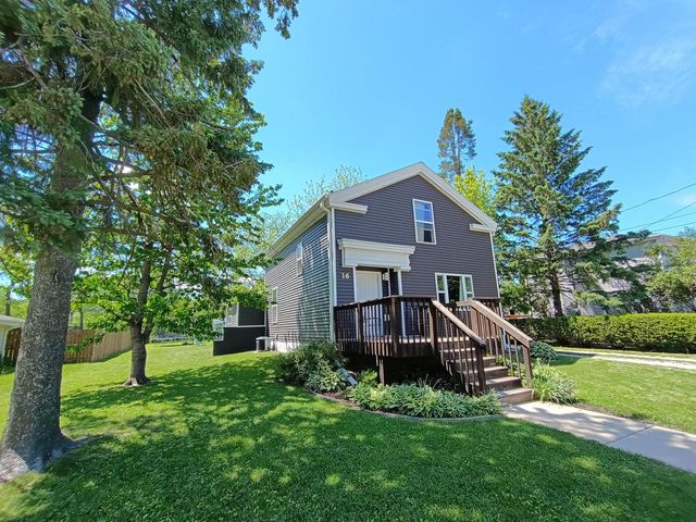 16 N Adams STREET, Elkhorn, WI 53121