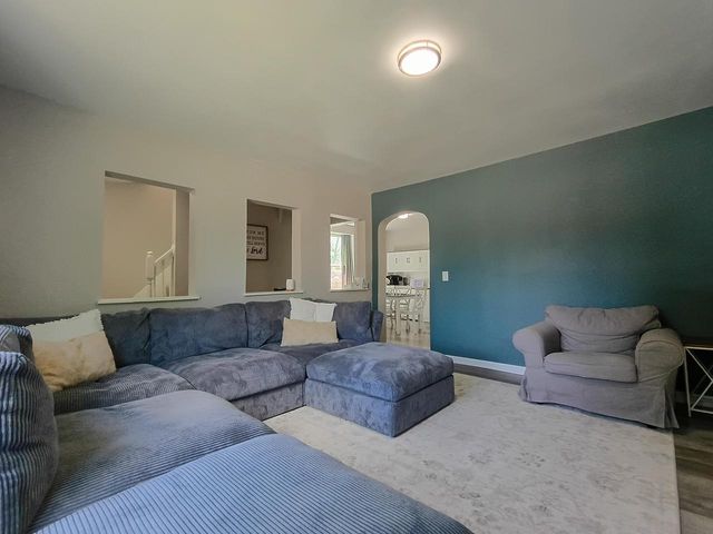 16 N Adams STREET, Elkhorn, WI 53121