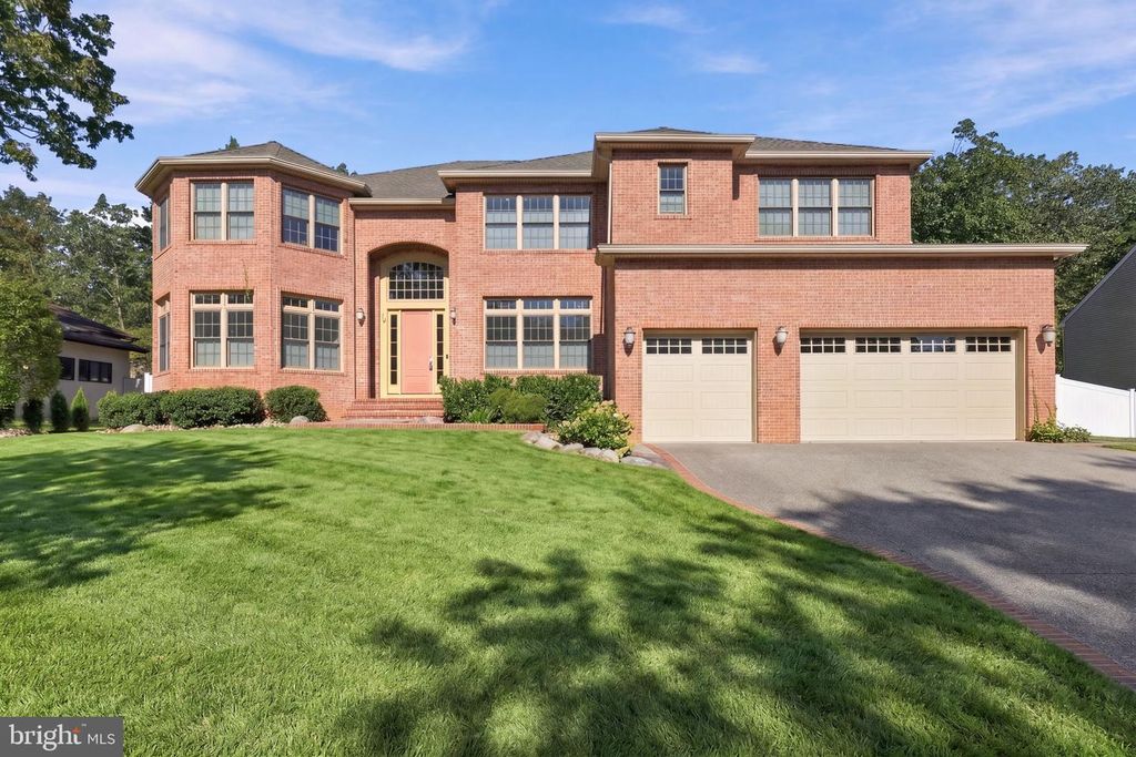 16 BUNNING DR, VOORHEES, NJ 08043 — exterior