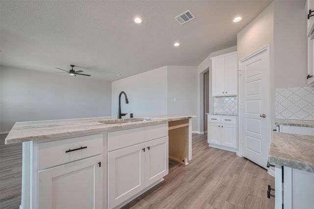 328 Palero Path, Brookshire, TX 77423